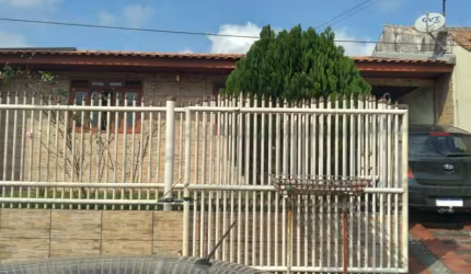 Casa com 3 quartos à venda na Rua Luiz Cordeiro, 404, Capela Velha, Araucária por R$ 470.000