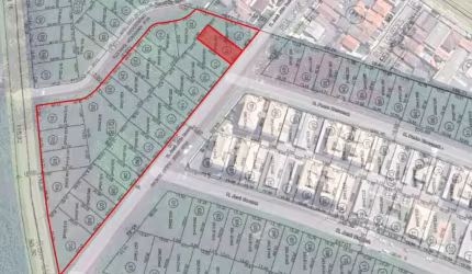 Terreno à venda na Rua José Júlio Bueno, Costeira, Araucária por R$ 396.000
