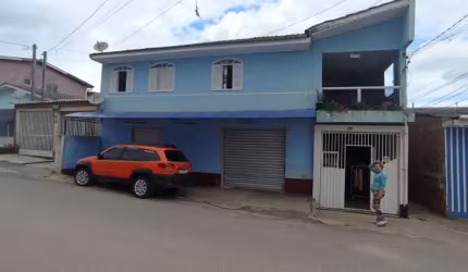 Casa com 4 quartos à venda na Rua Alfredo Rodrigues, 265, Capela Velha, Araucária, 190 m2 por R$ 350.000