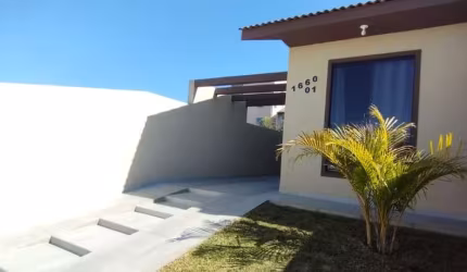 Casa com 3 quartos à venda na Rua das Acácias, 1660, Campina da Barra, Araucária, 69 m2 por R$ 440.000