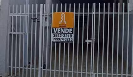 Casa com 2 quartos à venda na Rua Antônio Bertoldi, 1073, Campo de Santana, Curitiba por R$ 220.000