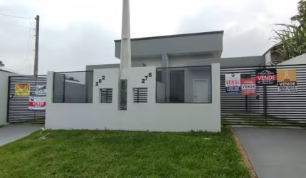 Casa com 3 quartos à venda na Rua Chopim, 276, Capela Velha, Araucária, 70 m2 por R$ 450.000