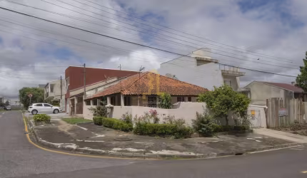 Casa com 3 quartos à venda na Rua Sergipe, 32, Iguaçu, Araucária, 54 m2 por R$ 450.000