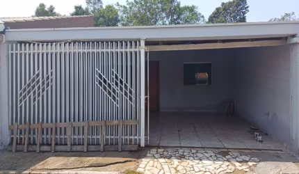 Casa com 2 quartos à venda na Rua Calistemon, 1250, Campina da Barra, Araucária, 37 m2 por R$ 225.000