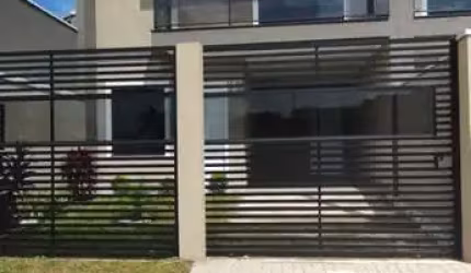 Casa com 3 quartos à venda na Rua Helena Piekarski Pinto, 185, Fazenda Velha, Araucária, 122 m2 por R$ 720.000