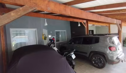 Casa com 3 quartos à venda na Rua Alagoas, 472, Iguaçu, Araucária por R$ 590.000