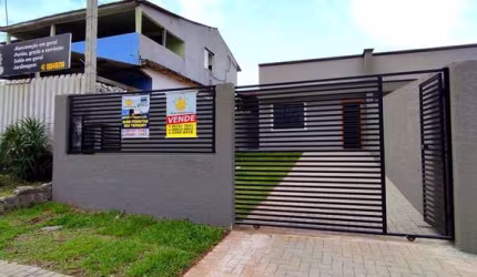 Casa com 2 quartos à venda na Rua Jaburu, 828, Capela Velha, Araucária, 51 m2 por R$ 395.000