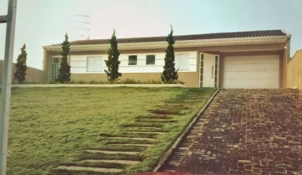 Casa com 2 quartos à venda na Rua Para, 31, Centro, Contenda, 150 m2 por R$ 780.000