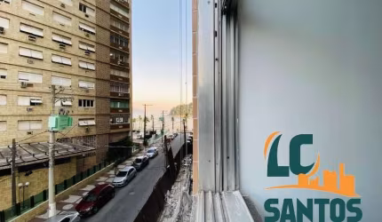APARTAMENTO NO JOSÉ MENINO DE 2 DORMITÓRIOS SENDO 1 SUÍTE E 110M² - PÉ NA AREIA.
