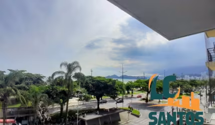 APARTAMENTO REFORMADO E MOBILIADO NO BOQUEIRÃO COM VARANDA E  VISTA PRO MAR.