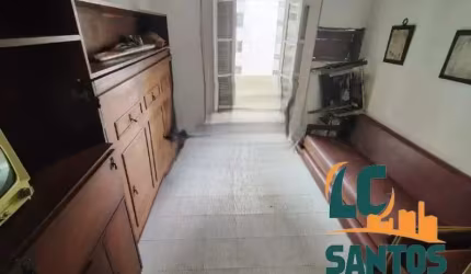 APARTAMENTO NO BOQUEIRÃO COM VARANDA NA ESQUINA DA PRAIA - VISTA PARCIAL PRO MAR