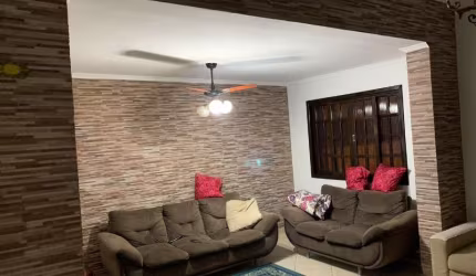 Casa com 3 quartos à venda na Rua Augusto Gomes Pereira, 628, Santa Maria, Santos, 142 m2 por R$ 750.000