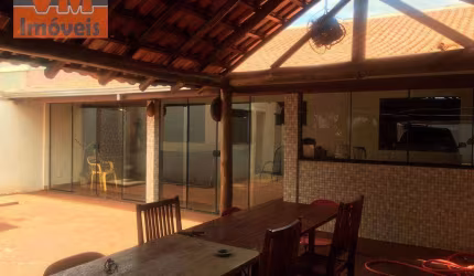 Rancho 2 dormitórios R$ 235.000 - Mariana Club - Miguelópolis/SP