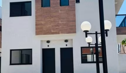 LANÇAMENTO SOBRADO PÉ NA AREIA COM PISCINA INDIVIDUAL 2 suítes à venda, 83 m² por R$ 360.000 - Vila Anhanguera - Mongaguá/SP
