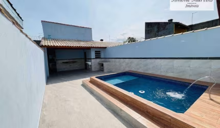 CASA NOVA COM PISCINA Á VENDA NA CIDADE DE MONGAGUÁ - SP