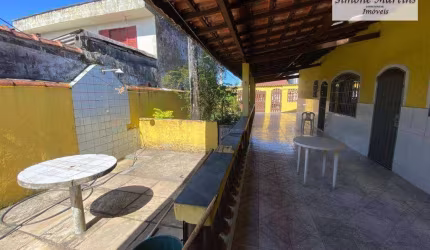 Casa com piscina, Jardim, quintal grande e 2 dormitórios à venda, 165 m² por R$ 298.000 - Mongaguá/SP