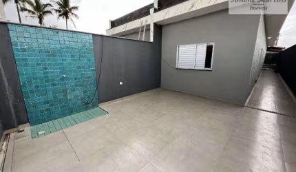 Casa com 3 dormitórios e piscina à venda, 78 m² por R$ 585.000 - Jardim Suarão - Itanhaém/SP