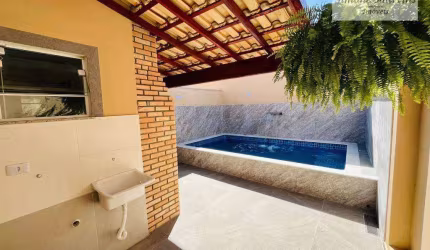 Casa com 2 dormitórios à venda, 61 m² por R$ 329.000,00 - Jardim Regina - Itanhaém/SP