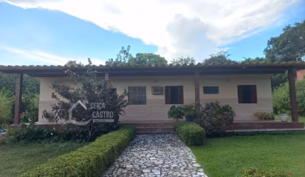 Casa na Vivenda Verde: Conforto e Tranquilidade à Venda