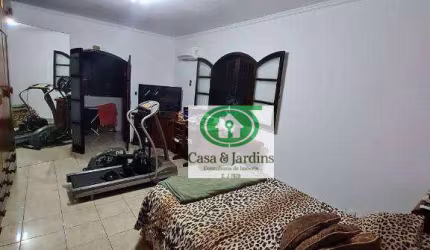 Excelente Sobrado no Pq. Bitaru, px. Cap. Mor Aguiar - S.Vicente