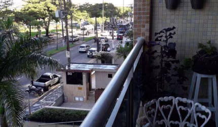Frente ao mar na Pompeia! Apartamento 4 dormitorios, 2 suites, 2 garagens (203 m2 área útil) - Santos/SP