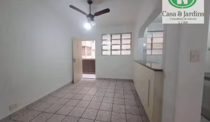 Apartamento para venda 2 DORMITORIOS C/ VARANDA, à Beira-Mar na Pompéia - SANTOS