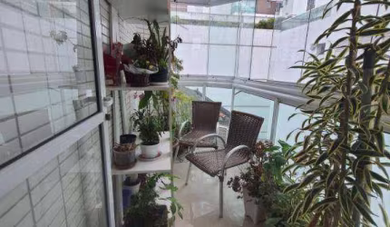 Apartamento à Venda - 1 Quadra da Praia no Bairro da Pompéia, Santos/SP!