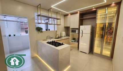 Oportunidade Única! Apartamento Totalmente Reformado na Ponta da Praia – Santos/SP.