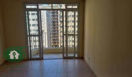 APTO EM SANTOS NA POMPEIA PREDIO FRENTE AO MAR COM 2 DORMITORIOS + WC
