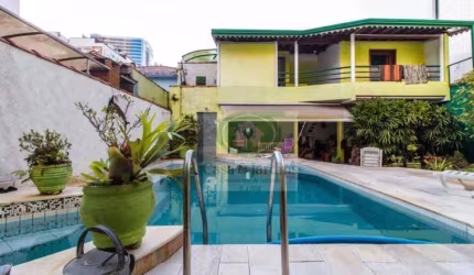 Maravilhosa casa com 3 dormitórios à venda, 240 m²  - Aparecida proximo da Ponta da Praia e shopping .  Santos/SP