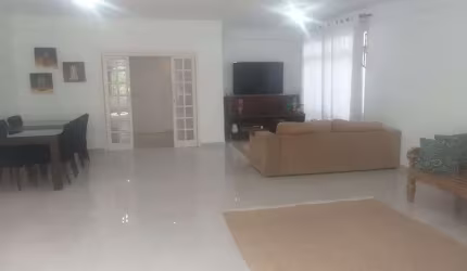 CASA SOBREPOSTA ALTA - PONTA DA PRAIA - SANTOS/SP