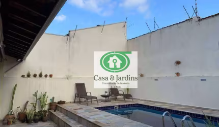 Excelente casa 3 dormitorios ,278 me area construida - c/ amplo quintal, piscina e churrasqueira - Itanhaem /SP