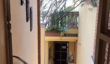 Casa em Chora Menino  -  São Paulo