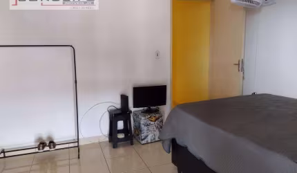 Casa em Jardim Centenário  -  São Paulo