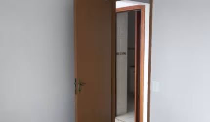 Apartamento em Jardim Santa Teresinha  -  São Paulo