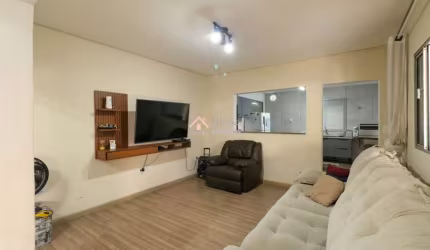 Venda e Locação, Sobrado Bairro Santa Maria, 3Dormitórios, Suite e 2 Vagas