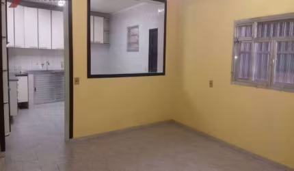 Sobrado com 3 dormitórios à venda, 251 m² por R$ 650.000,00 - Vila Assis Brasil - Mauá/SP