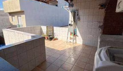 Sobrado com 4 dormitórios à venda, 200 m² por R$ 535.000,00 - Jardim Las Vegas - Santo André/SP