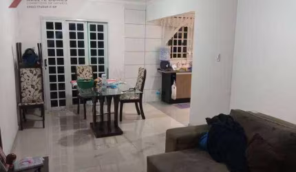 Sobrado com 3 dormitórios à venda, 180 m² por R$ 340.000,00 - Condomínio Maracanã - Santo André/SP