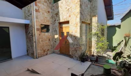 Casa com 3 dormitórios à venda, 272 m² por R$ 1.199.000,00 - Vila Bocaina - Mauá/SP