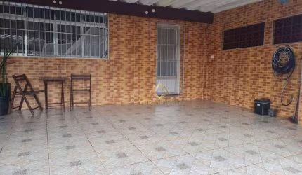 Casa com 3 dormitórios à venda, 183 m² por R$ 590.000,00 - Vila Luzita - Santo André/SP