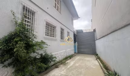 Sobrado com 3 dormitórios para alugar, 486 m² por R$ 21.200,00/mês - Jardim - Santo André/SP