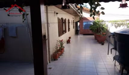 Casa com 3 dormitórios à venda, 159 m² por R$ 1.200.000,00 - Santa Luzia - Ribeirão Pires/SP