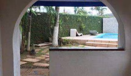 Sobrado com 5 dormitórios à venda, 260 m² por R$ 944.000,00 - Balneário Praia do Pernambuco - Guarujá/SP