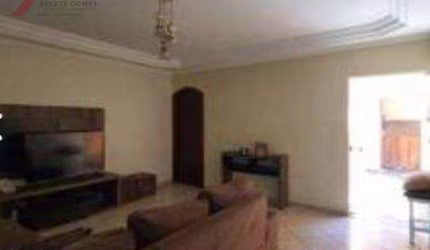 Sobrado com 3 dormitórios à venda, 205 m² por R$ 850.000,00 - Bangu - Santo André/SP