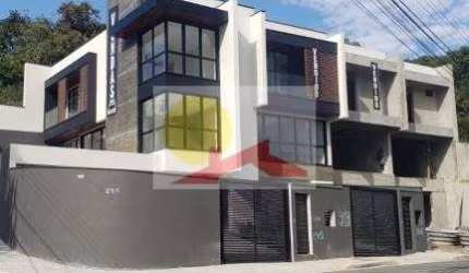TRIPLEX no FLORESTA com 3 quartos para VENDA, 145 m²
