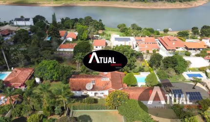 Casa em condomínio á venda - 580 M² de área construída - em Piracaia/SP