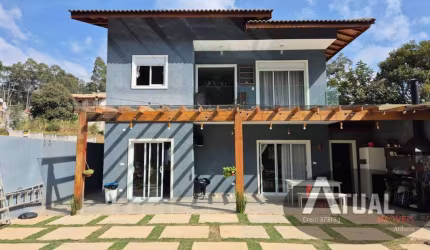 Casa a venda em Atibaia - 360m2 - Próximo a pedra grande