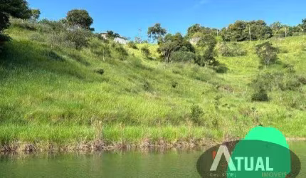 VENDE TERRENO PÉ NA AGUA EM CONDOMÍNIO IGARATA.