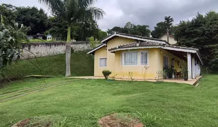 Linda chácara a venda em terra preta terreno 3.200 m² valor 1.450,000,00.